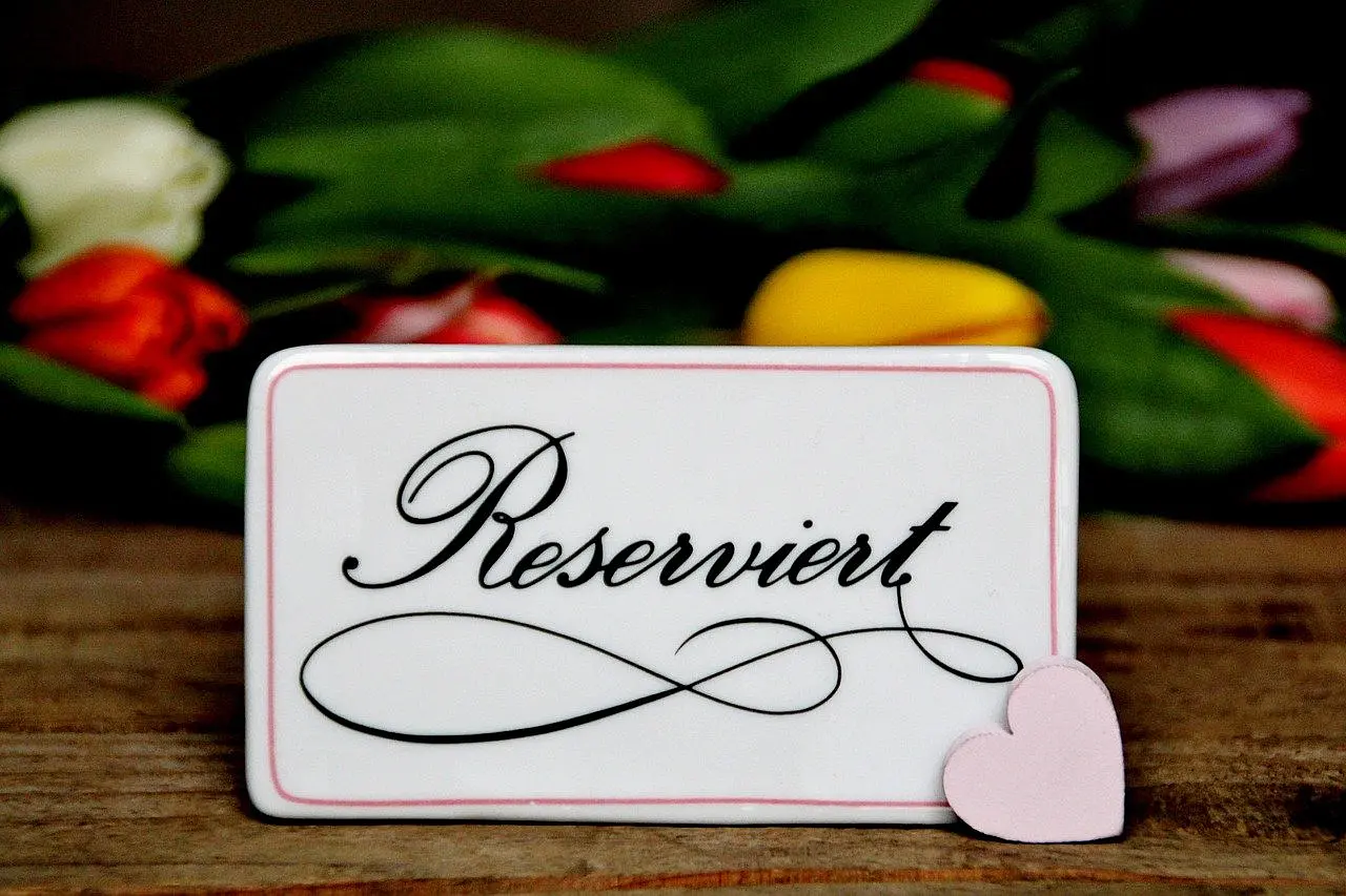 Reserviert (frei von Google) Reserviert (frei von Google)